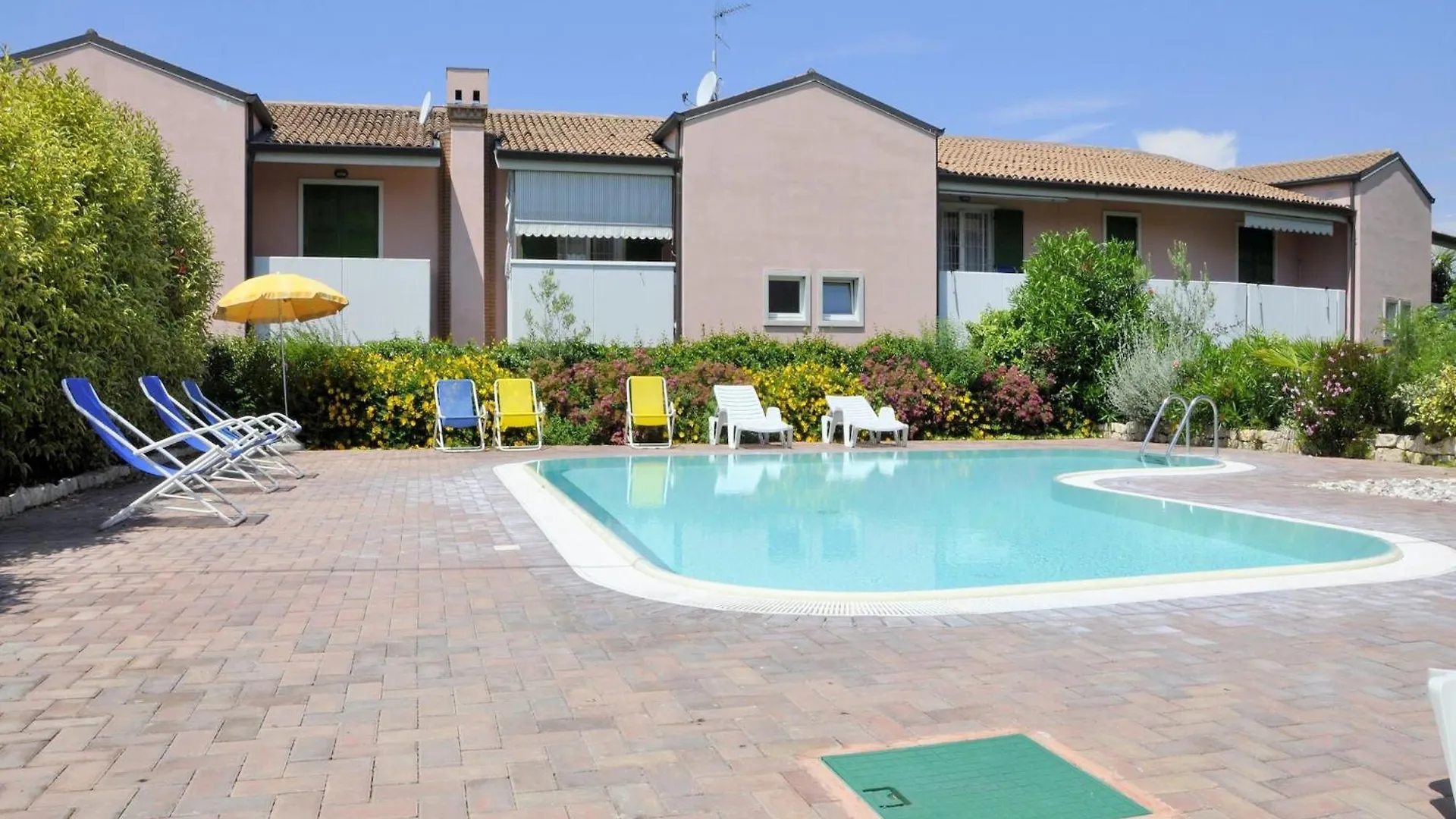 Holiday home Holiday Apartment Near The Lake Shared Swimming Pool Lazise Italy