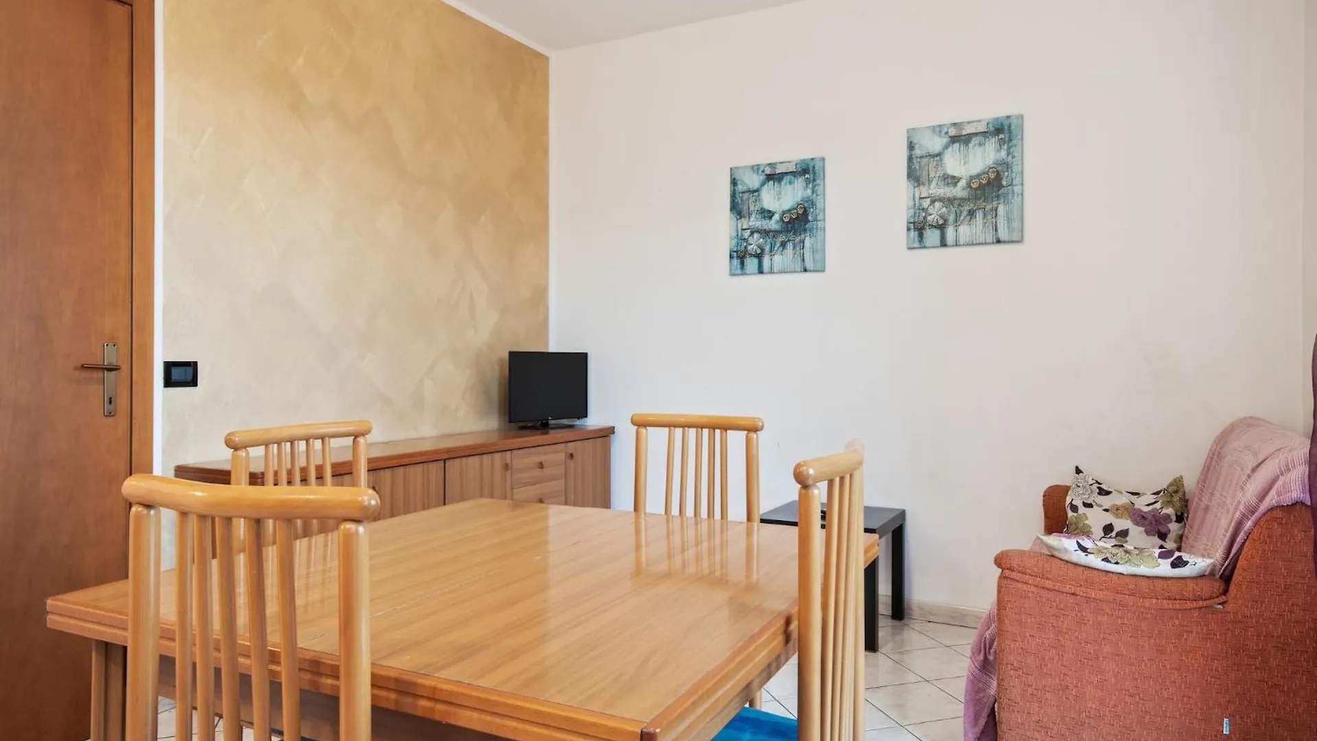 Holiday Apartment Near The Lake Shared Swimming Pool Lazise Holiday home