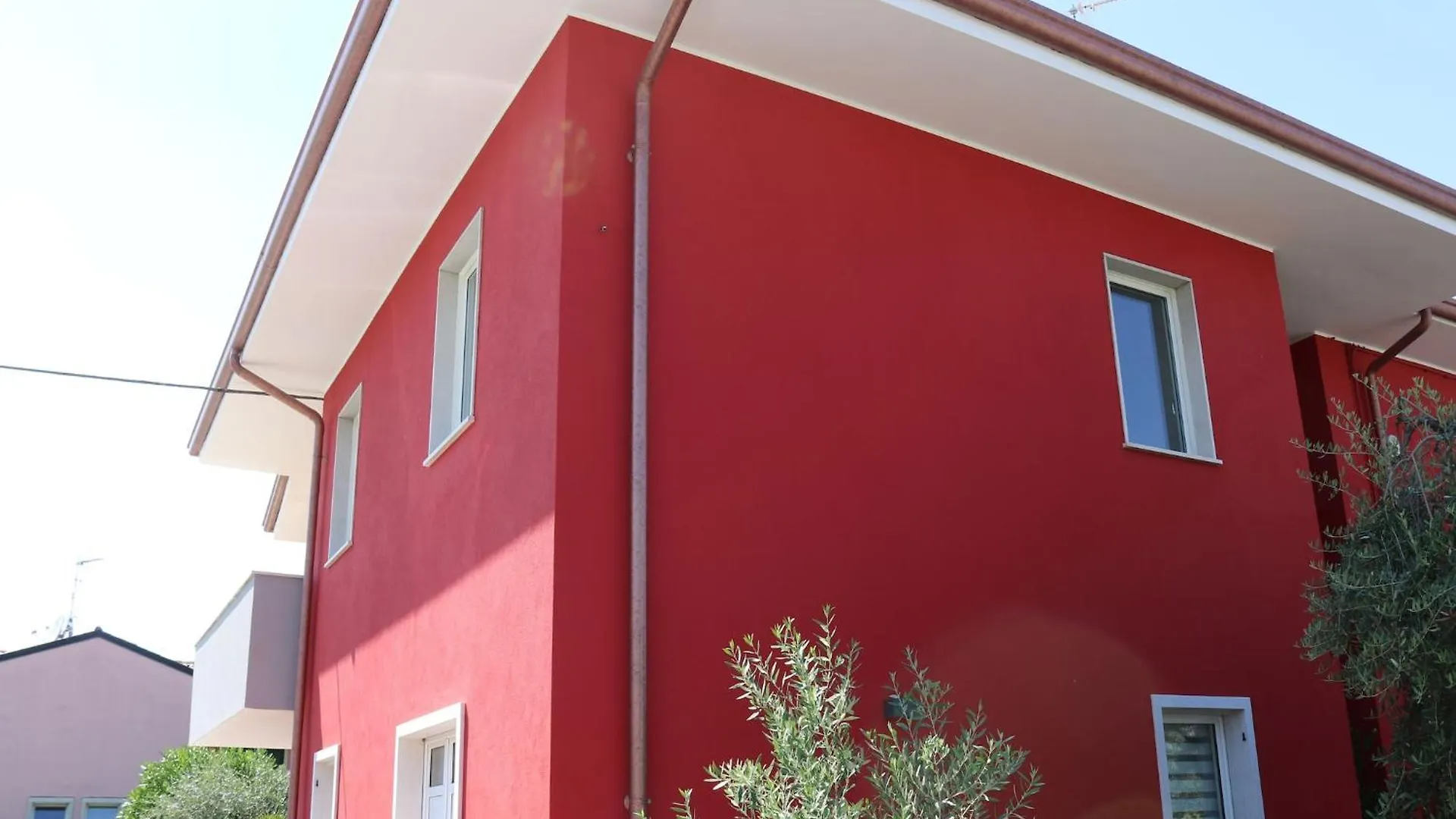 Holiday Apartment Near The Lake Shared Swimming Pool Lazise