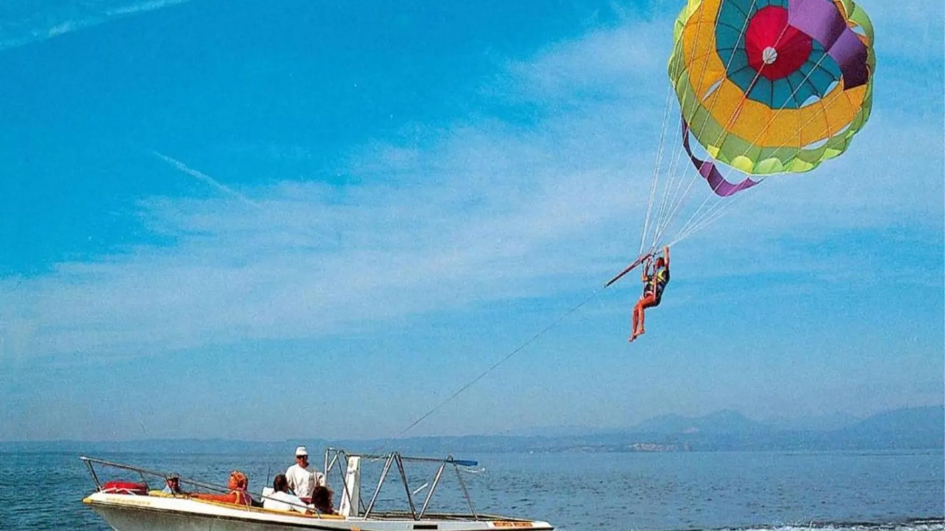 Holiday Apartment Near The Lake Shared Swimming Pool Lazise 0*,